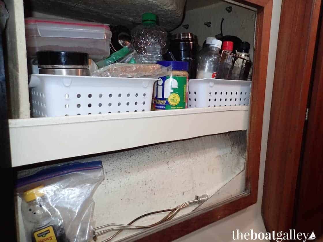 Should You Buy Big or Little Spice Containers When Provisioning Your Boat -  The Boat Galley