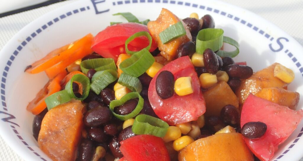 Black bean and sweet potato salad